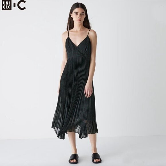 UNIQLO:C Pleated Camisole Printed Dress Black NWOT XS - Picture 1 of 11